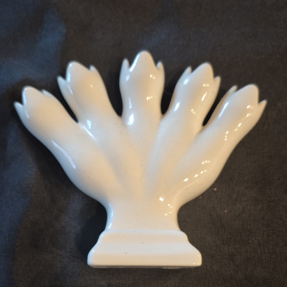 Vintage Leart Five Finger White Ceramic Bud Vase Made In Williamsburg
